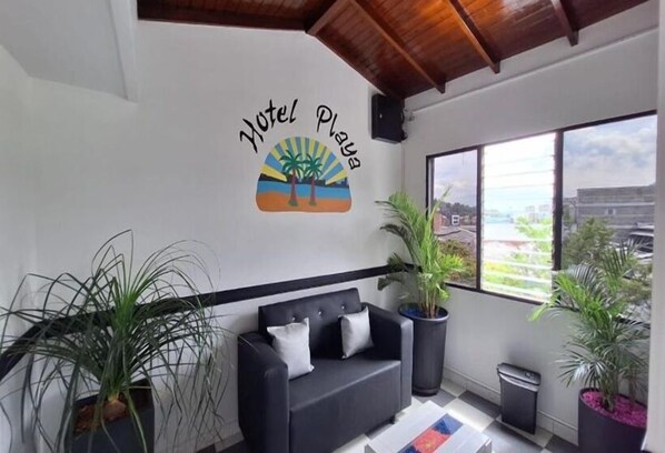 Living area - Hotel Playa Itagui (Itagüi)