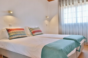 Free WiFi - Zulla Nazaré Surf Village (Nazaré)