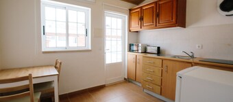 Zulla Nazaré Surf Village 