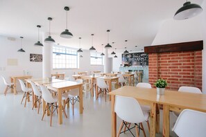 Petit déjeuner continental compris tous les jours