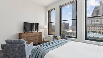 1 habitación, tabla de planchar con plancha, wifi gratis y ropa de cama