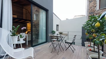 Familien-Maisonette, Blick auf den Innenhof | Terrasse/Patio