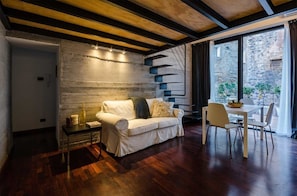 Familien-Maisonette, Blick auf den Innenhof | Terrasse/Patio