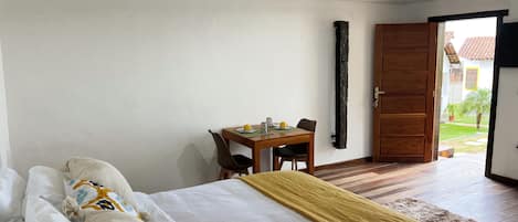 Habitación doble clásica | Escritorio, insonorización y wifi gratis