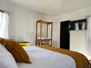 Chalé conforto, sacada, vista para o jardim | Wi-Fi de cortesia
