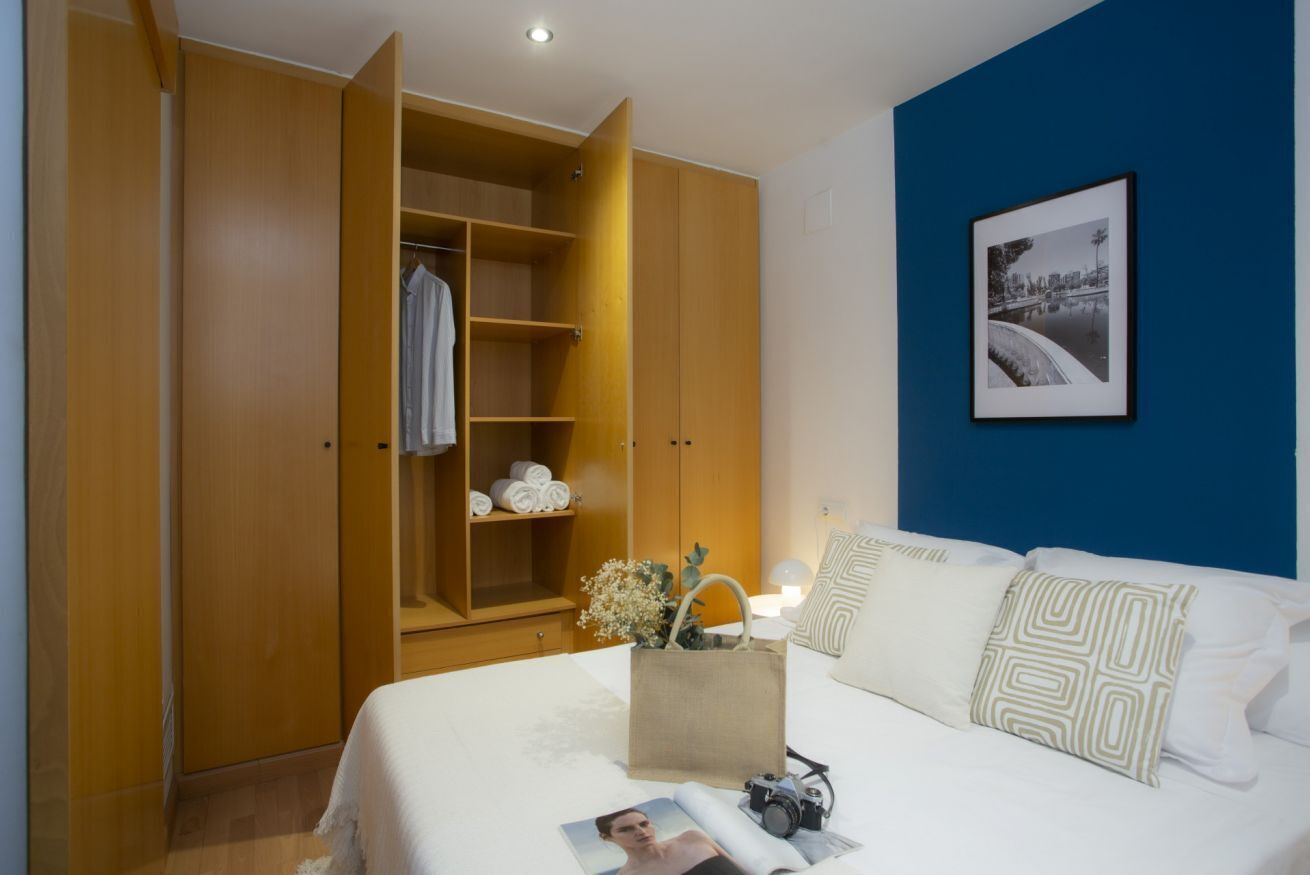 2 bedrooms, iron/ironing board