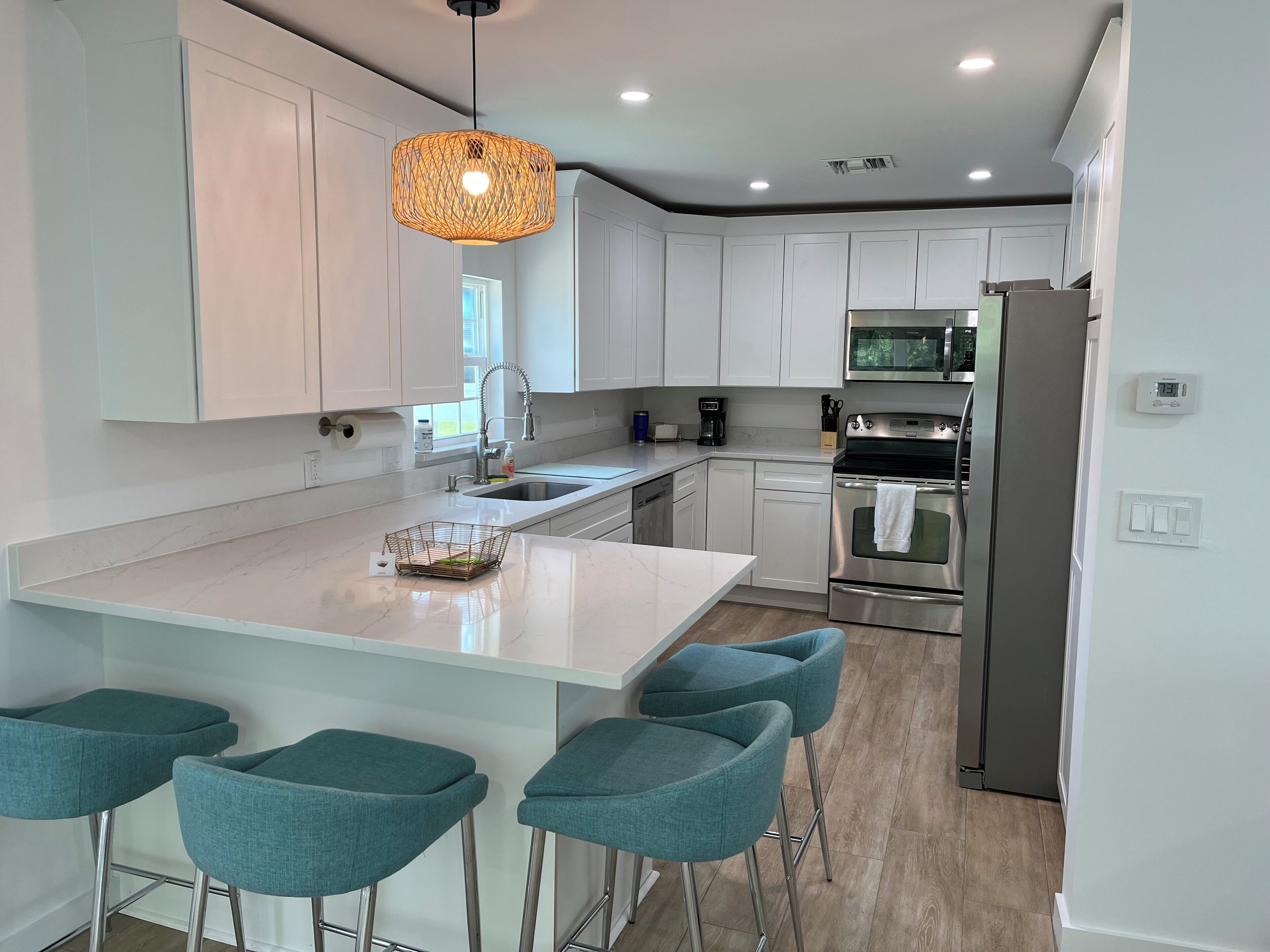 微波炉、烤箱、炉灶、洗碗机