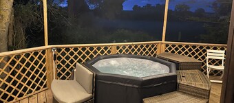 Laizon chalet for 7 persons with jacuzzi and seasonal pool