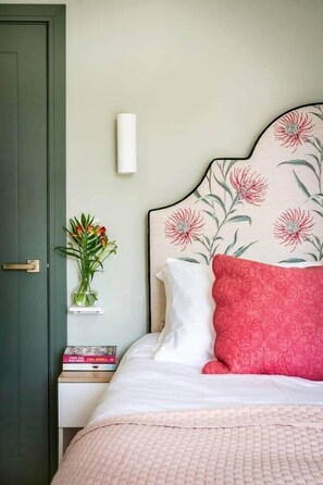 3 Schlafzimmer, Bügeleisen/Bügelbrett, Reisekinderbett, kostenloses WLAN