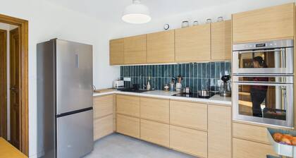 SALTY- Spacious Neo-Bretonne at Le Cabellou