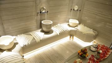 Sauna, steam room, massages