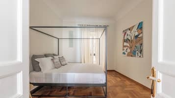 Departamento, 3 habitaciones, balcón, vista a la ciudad | Tabla de planchar con plancha y wifi gratis