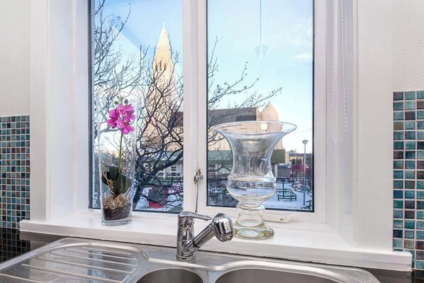 Interior - Superior Suite with Balcony – Freyja Suites (Reykjavík)