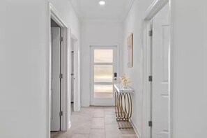 Interior - Fun in the Sun Champions Gate (Davenport)