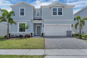 Exterior - Enchanted Escape Villa (Davenport)