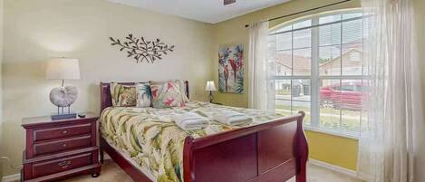 4 bedrooms, WiFi, bed sheets