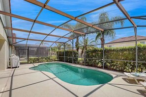 Pool - Magic Memories Getaway (Davenport)