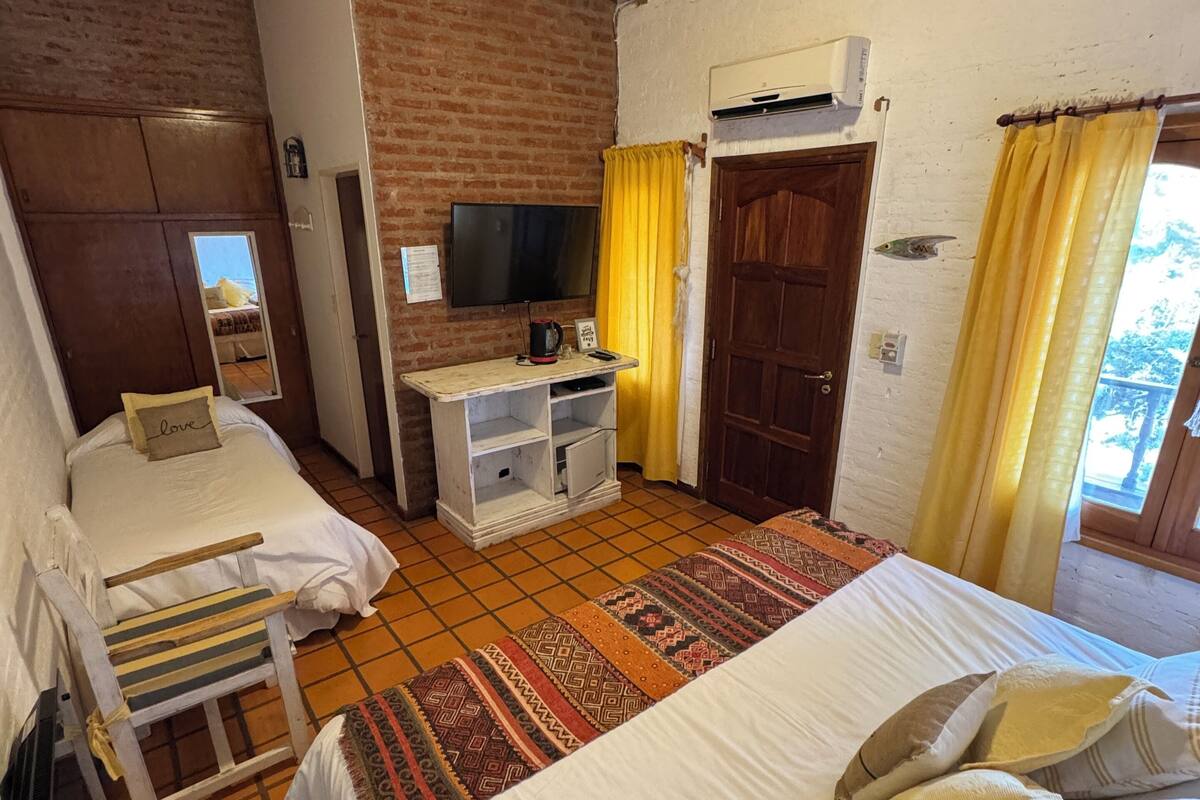 Classic Triple Room, Courtyard View (Room 7) | Bathroom