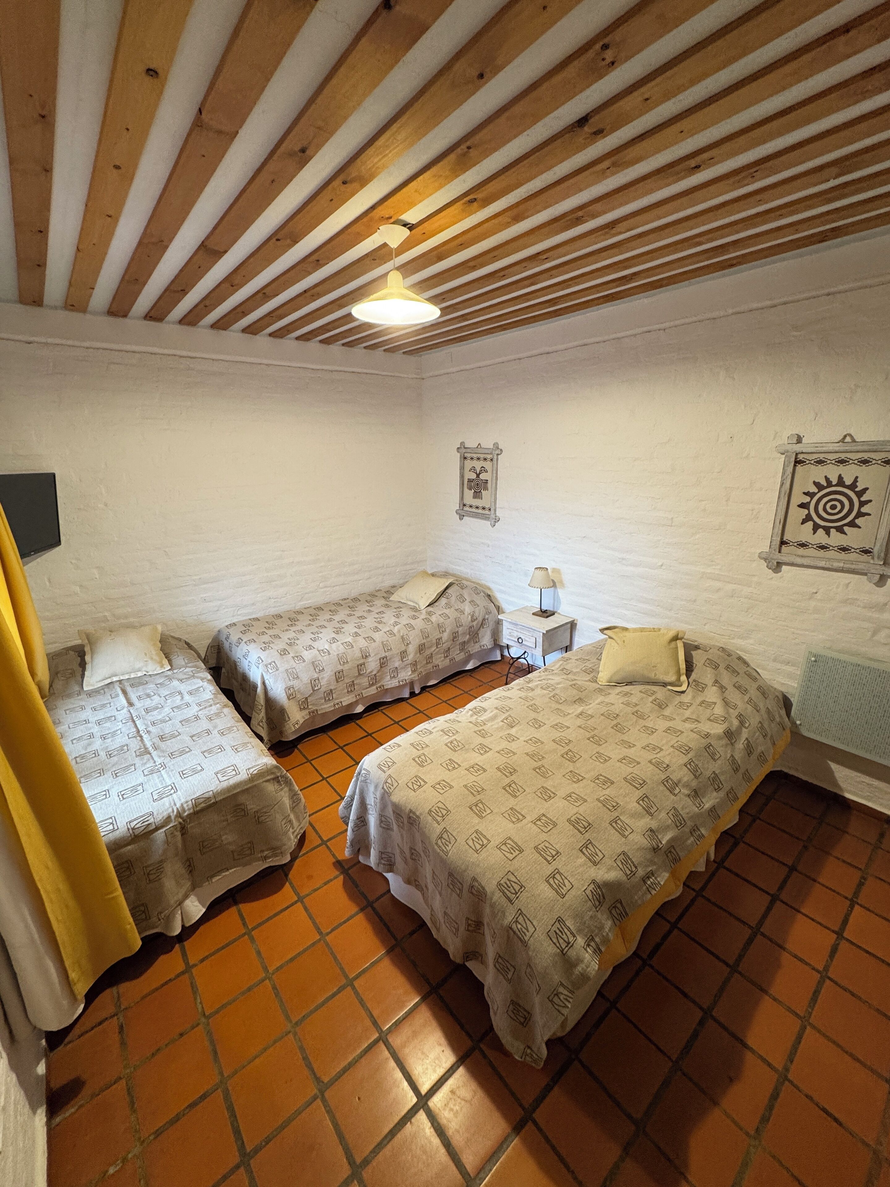 Tremannsrom – classic, bakgårdsutsikt (Room 5) | Safe på rommet, wi-fi (inkludert) og sengetøy