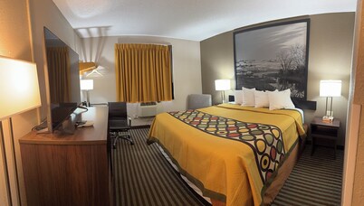 Right off the Interstate, American style Restaurant/Bar Next door & Great Rates!