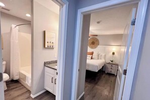 3 chambres, fer et planche à repasser, lit parapluie, Wi-Fi gratuit