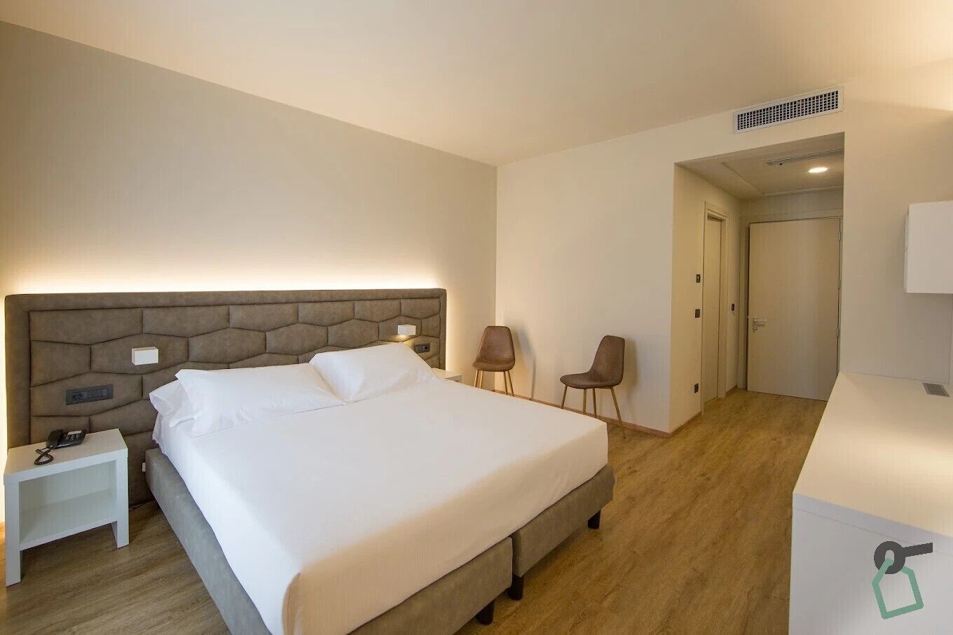 小型三人房 | 迷你吧、客房内保险箱、婴儿床、免费 WiFi