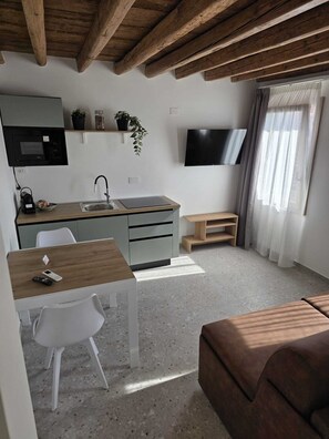 TV - Dimora Muneghette 181  (Chioggia)