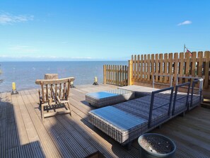 Terrace/patio - Lenny's Place (Watchet)
