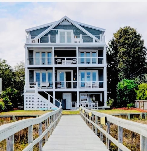 The Channel House~Water Views~Dock + Boatslip~Walk to beach!