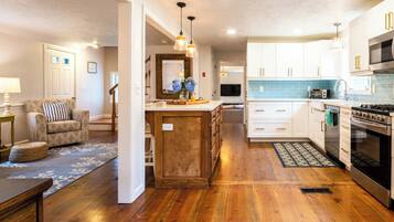 Microwave, oven, stovetop, dishwasher