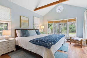 4 soverom, strykejern/-brett, wi-fi og sengetøy