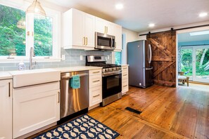 Microwave, oven, stovetop, dishwasher