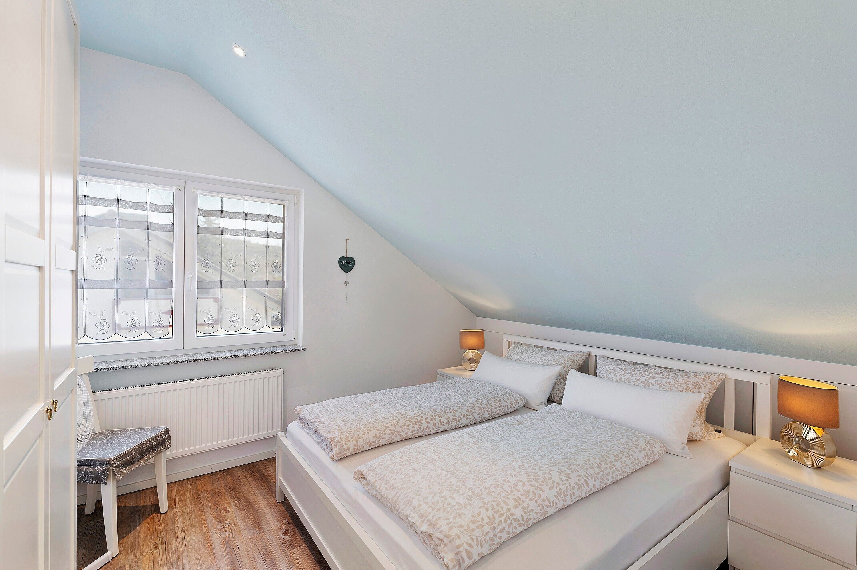 2 Schlafzimmer, Bügeleisen/Bügelbrett, WLAN, Bettwäsche