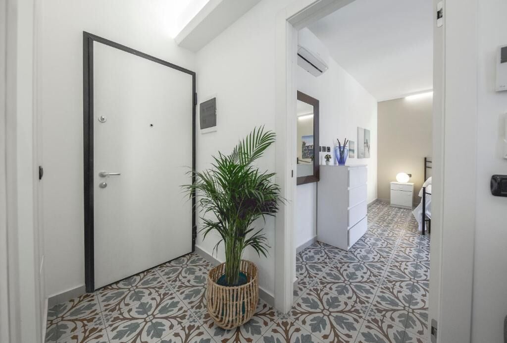 Apartment, Stadtblick | Wohnbereich | Flachbildfernseher