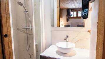 Nhà gỗ | Phòng tắm | Khăn tắm