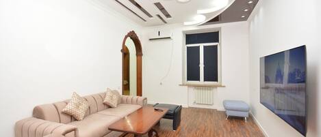 Apartemen Klasik, 2 kamar tidur | Setrika/meja setrika dan Wi-Fi gratis