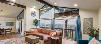 River House with Panoramic Views