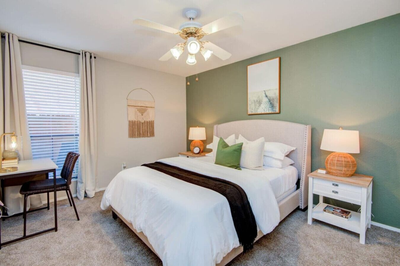 1 Schlafzimmer, Schreibtisch, Bügeleisen/Bügelbrett, WLAN