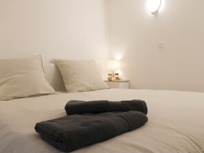 1 makuuhuone, silitysrauta/-lauta, Wi-Fi, vuodevaatteet