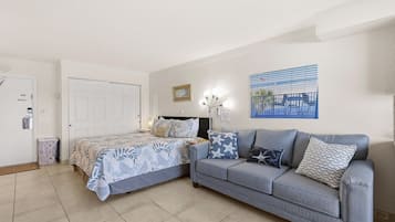 Studio, 1 King-Bett, Balkon, Meerblick (Ocean Jewels Club 363) | Innenbereich