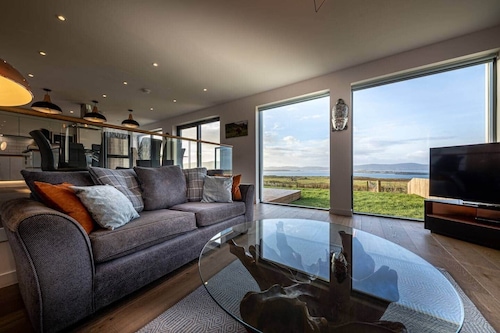 Long View, Waternish