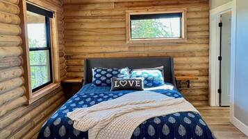 4 bedrooms, WiFi, bed sheets