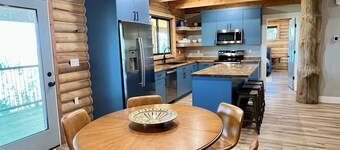 Enchanting Ski In Ski Out Log Cabin in Beaver at Eagle Point Resort, sleeps 20+