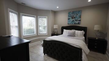 3 chambres, fer et planche Ă repasser, Wi-Fi, draps fournis