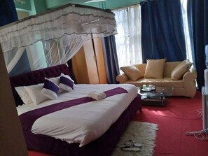 Deluxe Double Room, City View | Free WiFi, bed sheets