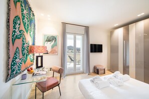 2 makuuhuonetta, silitysrauta/-lauta, internet, vuodevaatteet