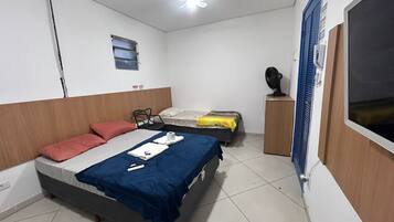 Studio 04 | Free WiFi