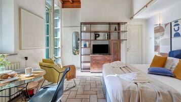 1 camera, ferro/asse da stiro, Wi-Fi, lenzuola