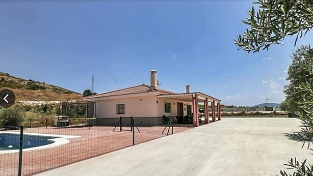 Unclassified image, 1 of 3, button - Villa Ballesteros, Alhaurin el Grande (Alhaurin el Grande)