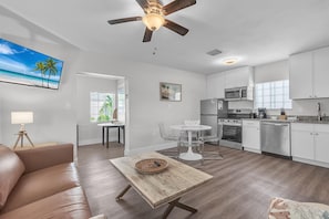 Condo, 1 Queen Bed with Sofa bed (The Bungalows #6) | Interior - The Bungalows #6 (Treasure Island)